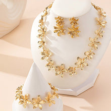Load image into Gallery viewer, Artisan Floral Coordinating Jewelry Set (MAC326)