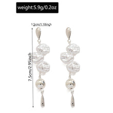 Load image into Gallery viewer, Artistic Asymmetric Pearl Drop Earrings (MAC325)