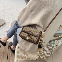 Load image into Gallery viewer, Niche Designer Handbag | Retro Print PVC Structured Bag | Sarah Express