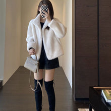 Load image into Gallery viewer, Womens Stylish Loose-fitting Fur-trimmed Collar Coat