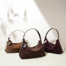 Load image into Gallery viewer, Soft Leather Dumpling Shoulder Bag - Urban Minimalist Commuter Handbag for Women