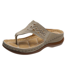 Load image into Gallery viewer, Women's Rhinestone Wedge Sandals | Clip-Toe PU Platform Beach Shoes