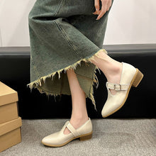 Load image into Gallery viewer, Women's Pointed-Toe Low-Cut Pumps - Classic Elegant Heels