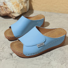 Load image into Gallery viewer, Women's Plus Size Chunky Sole Open Toe Slippers – Casual PU Slides