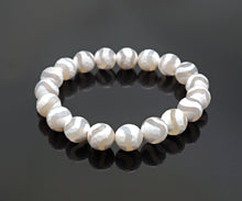 Load image into Gallery viewer, Natural White Tibetan Agate Stretchy Bracelet,U1092