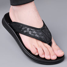 Load image into Gallery viewer, Men's Outdoor Nonslip Beach Sandals | Flip Flop Slides for Seaside &amp; Casual Wear