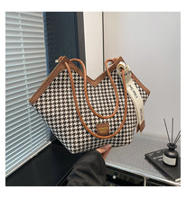 Load image into Gallery viewer, PU Leather Crossbody Shoulder Bag