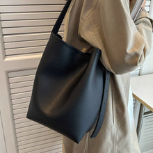 Load image into Gallery viewer, Women's Retro Bucket Bag - High-Capacity PU Leather Shoulder Bag with Compartments