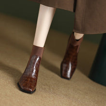 Load image into Gallery viewer, Women's Chunky Heel Square Toe Cowhide Leather Pumps | Minimalist Luxury Heels