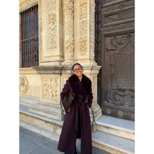Load image into Gallery viewer, Womens Instagram-hit Wool Coat With A Chic Fur-trimmed Collar