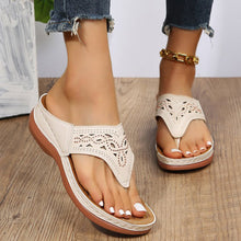 Load image into Gallery viewer, Women's Rhinestone Wedge Sandals | Clip-Toe PU Platform Beach Shoes