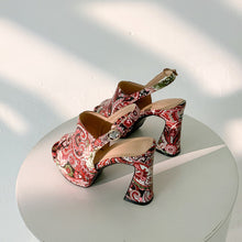 Load image into Gallery viewer, Women's Peep Toe Platform Heels - Thick Sole High Heel Sandals with Buckle Closure