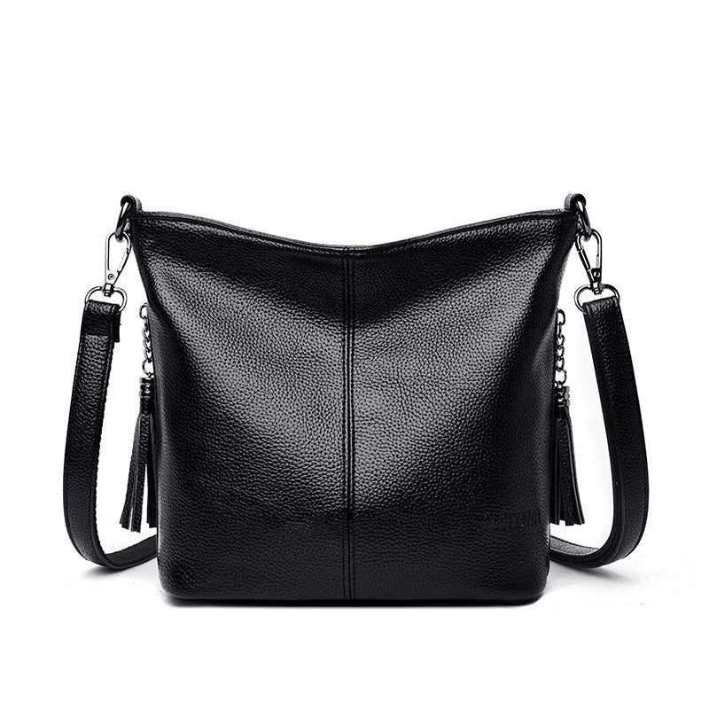 Women's High-Capacity Tassel Crossbody Bag – Leather Bucket Bag with Zipper Pocket