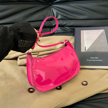 Load image into Gallery viewer, Women's Retro Crossbody Bag – Soft PU Leather Shoulder Bag with ID Slot | Sarah Express