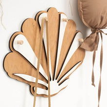 Load image into Gallery viewer, Sea Shell Wall Hanger for Nursery