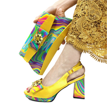 Load image into Gallery viewer, Ladies Shoes With Matching Bag Set- ED101