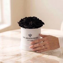 Load image into Gallery viewer, Essence White Box | Black Roses