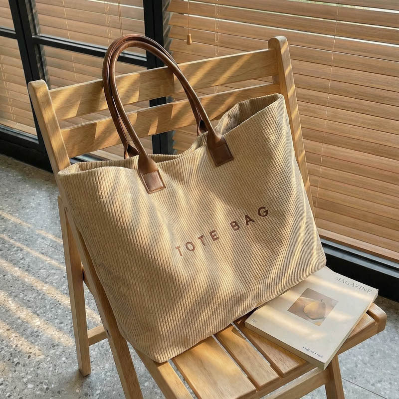 Retro Lettered Casual Tote Bag for Women - Horizontal Rectangle Handbag