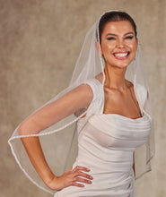 Load image into Gallery viewer, Bridal Shower Pearl Veil- D257