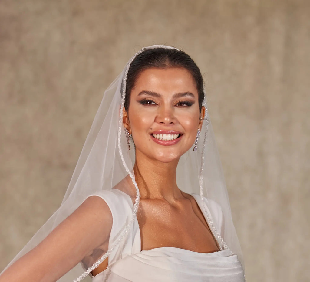 Bridal Shower Pearl Veil- D257