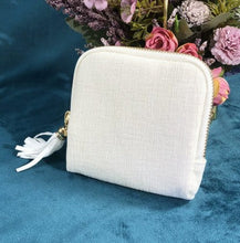 Load image into Gallery viewer, Tassel Crystal Pearl Jewelry Bag – Bracelet &amp; Bangle Storage Pouch