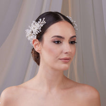 Load image into Gallery viewer, Set of Two Resin Flower Hair Vines