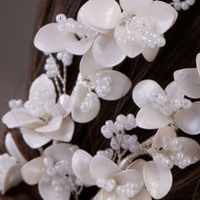 Load image into Gallery viewer, Set of Two Flower Hair Vines