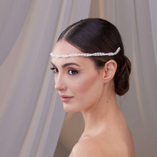 Load image into Gallery viewer, Pearl and Crystal Bridal Halo