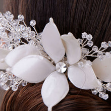 Load image into Gallery viewer, Flower Bridal Hair Comb