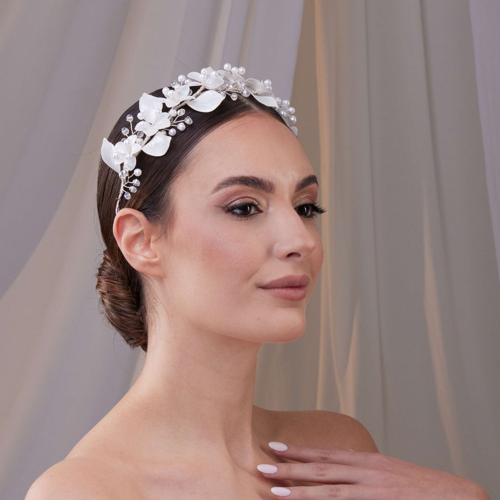 Resin Flower Bridal Hair Wreath