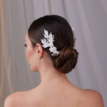 Load image into Gallery viewer, Two-Piece Resin Flower Bridal Hair Vine Set