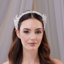 Load image into Gallery viewer, Resin and Crystal Beaded Bridal Hair Band