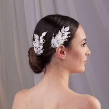 Load image into Gallery viewer, Two-Piece Resin Flower Bridal Hair Vine Set