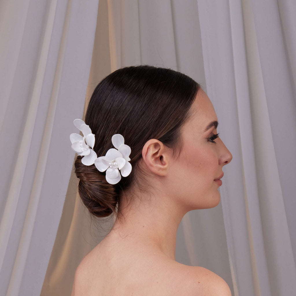 Two-Piece Resin Flower Hair Pin Set