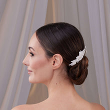 Load image into Gallery viewer, Two-Piece Resin Flower Wedding Hair Comb Set