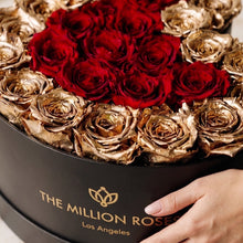 Load image into Gallery viewer, Heart Black Box | 24K Gold &amp; Red Roses