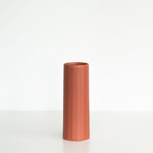 Load image into Gallery viewer, Bloom Vase - Handmade Porcelain Flower Vase