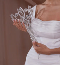Load image into Gallery viewer, Bride Bouquet Holder, Wedding Accessories