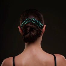 Load image into Gallery viewer, Emerald Green Crystal Leaf Hair Comb Set