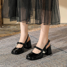 Load image into Gallery viewer, Women's Wide-Fit Chunky Heel Sandals | Plus-Size Round-Toe Block Heel