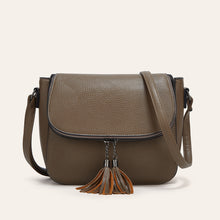 Load image into Gallery viewer, European And American-style Fashionable Flip-top Saddle Bag With Tassels