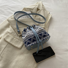 Load image into Gallery viewer, Retro Casual Travel Shoulder Crossbody Bag
