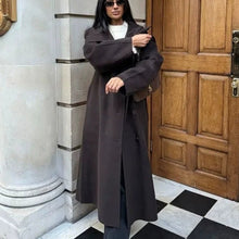 Load image into Gallery viewer, Retro Solid Stand Collar Long Tweed Coat Women