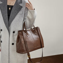 Load image into Gallery viewer, Women's Genuine Leather Tote Crossbody Bag – Top-Grain Cowhide, High-Capacity Everyday Shoulder Bag