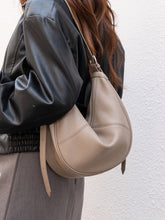 Load image into Gallery viewer, Women's Genuine Leather Oval Crossbody Bag | First-Layer Cowhide Shoulder Bag