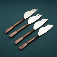 Load image into Gallery viewer, Celia Ratoncito Cheese Spreader/Knife 4 Pc. Set