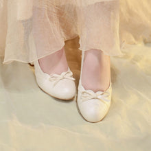 Load image into Gallery viewer, Women's Satin Bow Block Heel Pumps | Ivory Jacquard Slip-On Heels