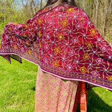 Load image into Gallery viewer, Chiffon Phulkari Scarf