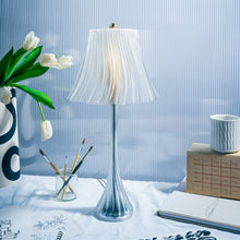 Load image into Gallery viewer, Pleat Lamp