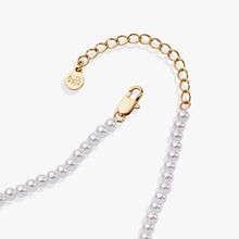 Load image into Gallery viewer, Crystal and Pearl Beaded Necklace